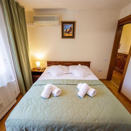 Apartament Family Rivulus 8 Бая-Маре Екстер'єр фото
